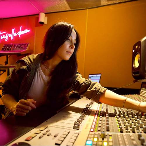 Kiara Moreno - Recording & Mix Engineer Atmos Specialist (PHARRELL • H.E.R. • JUSTIN TIMBERLAKE)